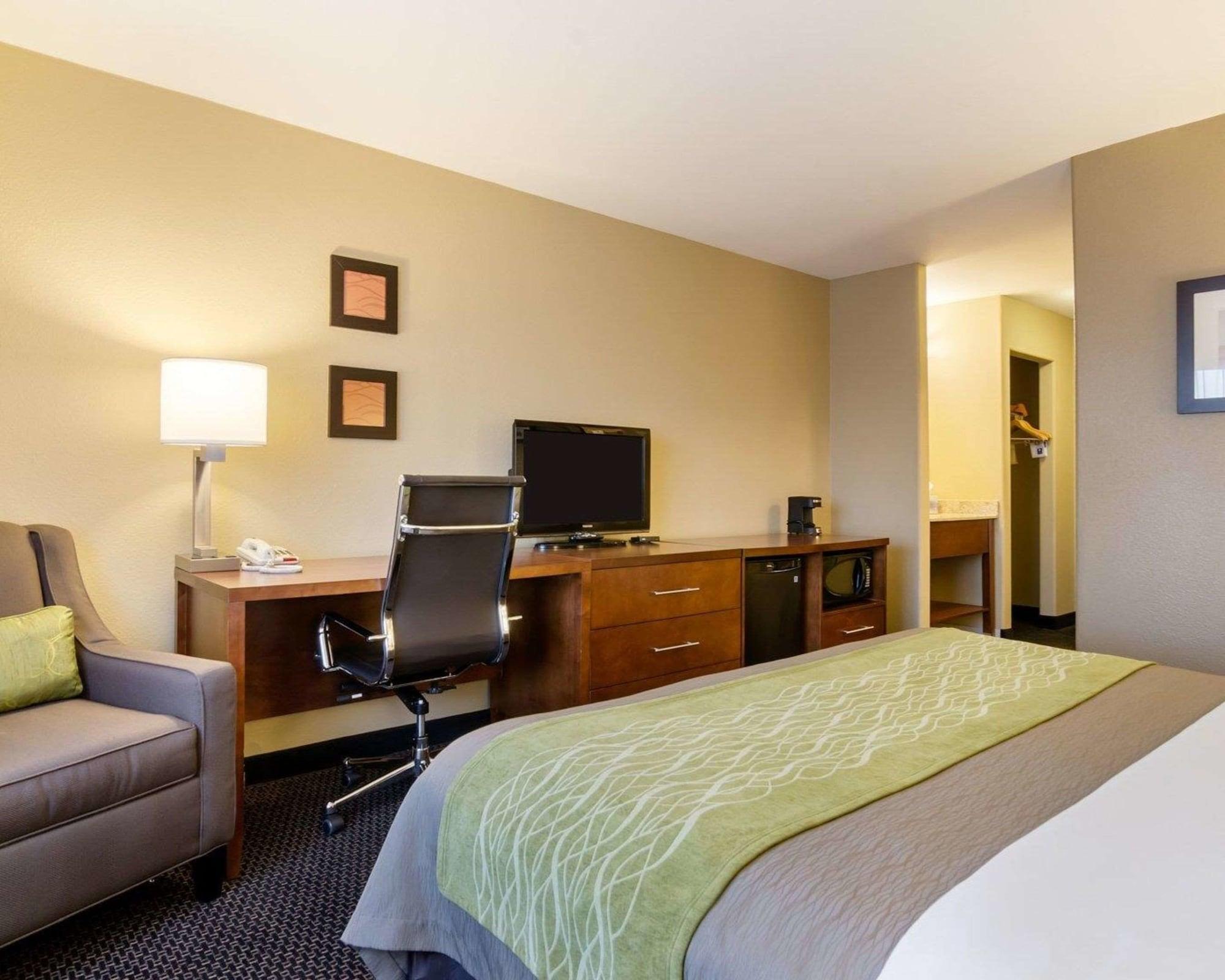 Comfort Inn Garden City Ngoại thất bức ảnh