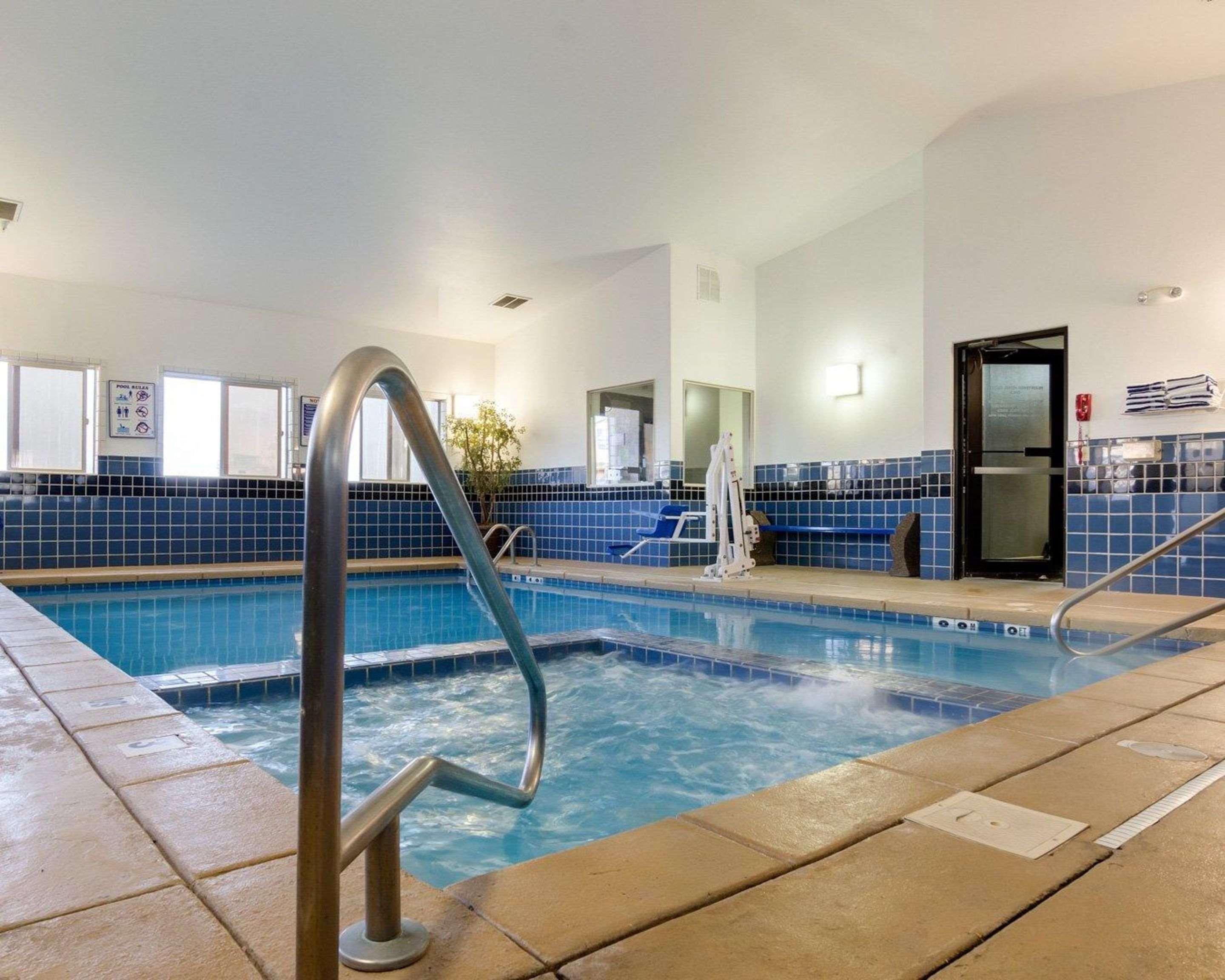 Comfort Inn Garden City Ngoại thất bức ảnh