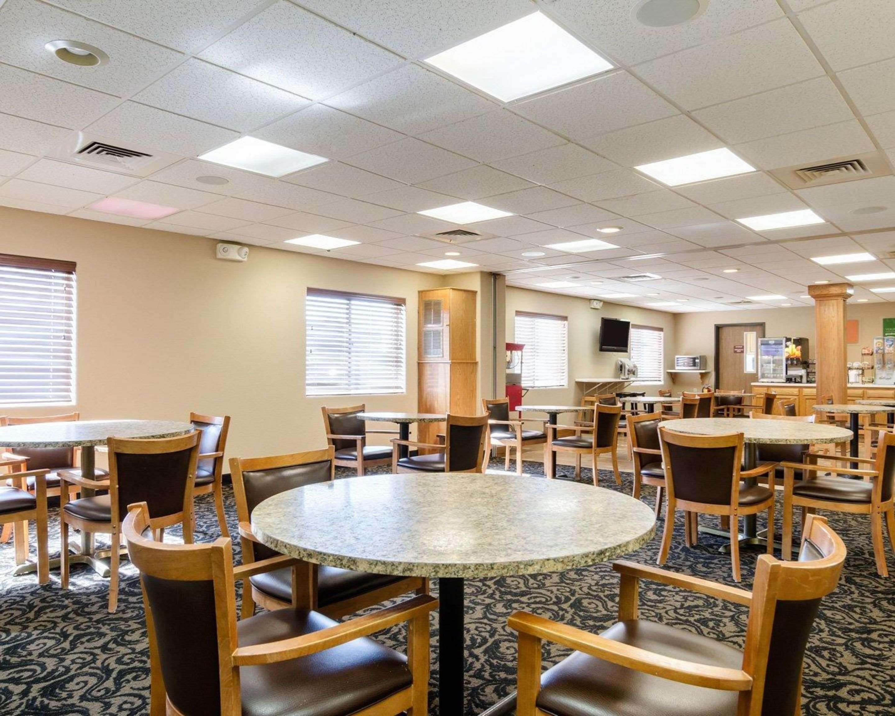 Comfort Inn Garden City Ngoại thất bức ảnh
