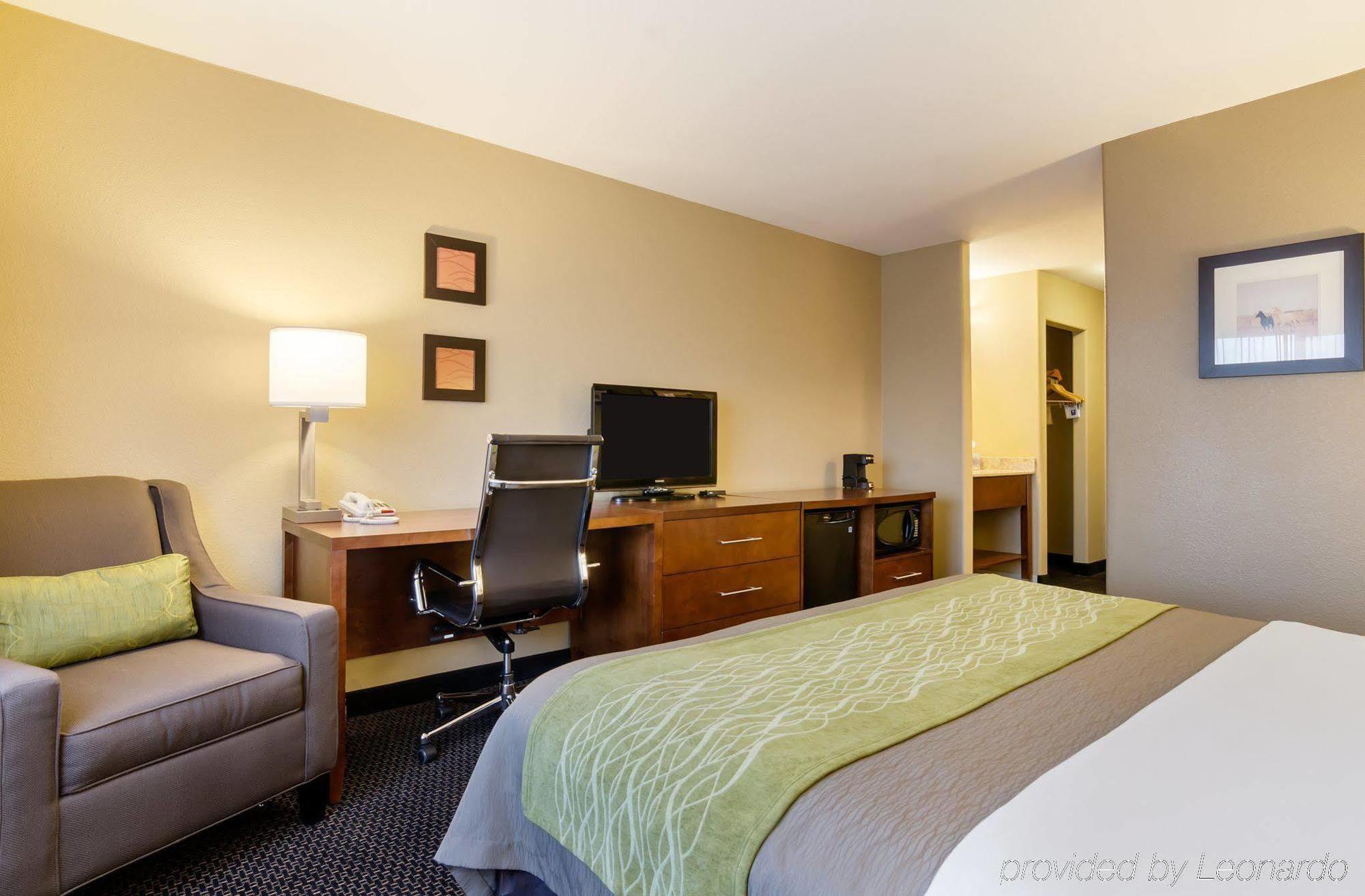 Comfort Inn Garden City Ngoại thất bức ảnh